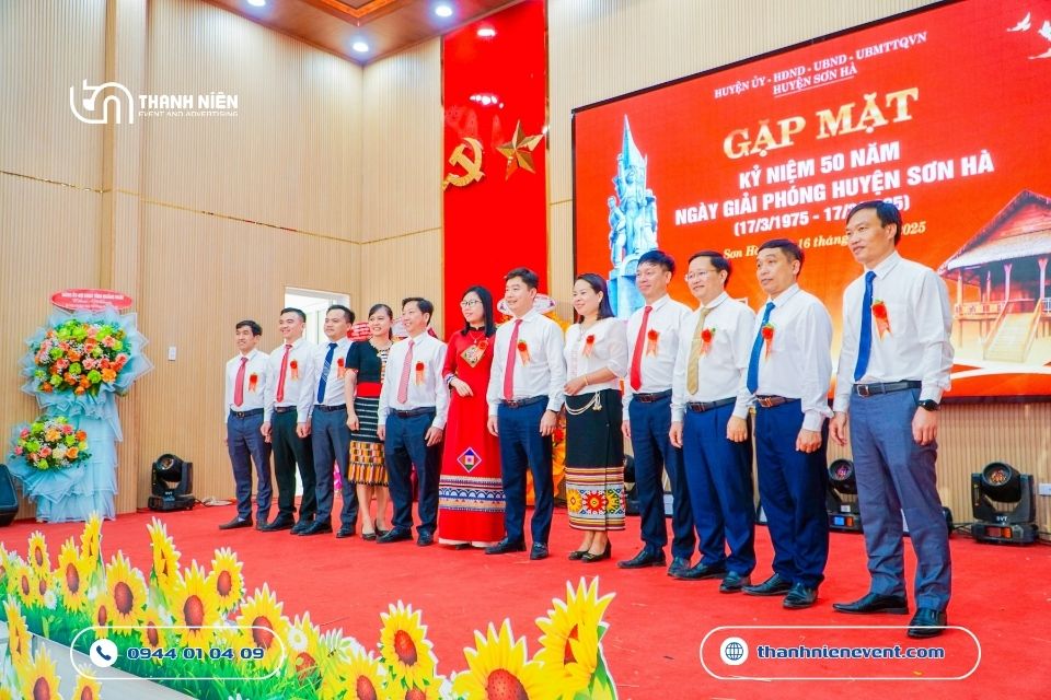 Tổ Chức Đại Lễ Kỷ Niệm 50 Năm Giải Phóng Huyện Sơn Hà le ky niem huyen son ha 12