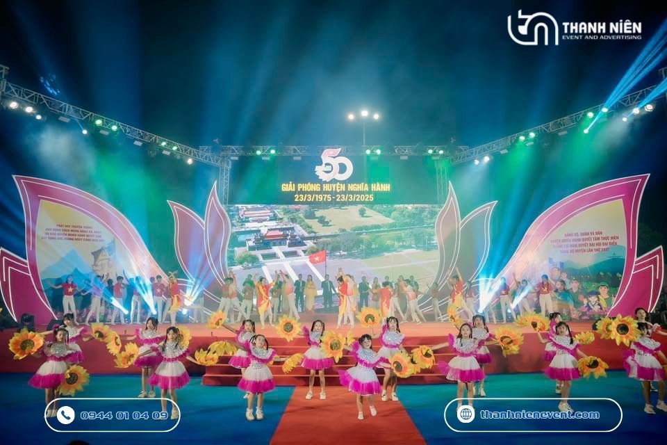 Tổ Chức Đại Lễ Kỷ Niệm 50 Năm Giải Phóng Huyện Nghĩa Hành Chương trình nghệ thuật đặc sắc, mang nhiều cảm xúc cho người tham dự