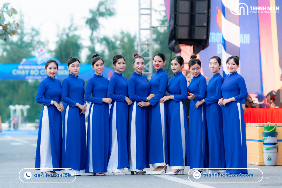 Cẩm Nang Tổ Chức Sự Kiện Tại Quảng Ngãi 2026 Thành Công Nên chọn đơn vị cho thuê nhân sự chuyên nghiệp, đã qua đào tạo