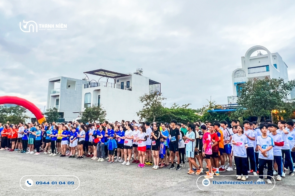 DỰ ÁN: Khơi Dậy Sức Trẻ Cùng Sự Kiện Giải Chạy Bộ “Khát Vọng Tuổi Trẻ” su kien giai chay bo 8