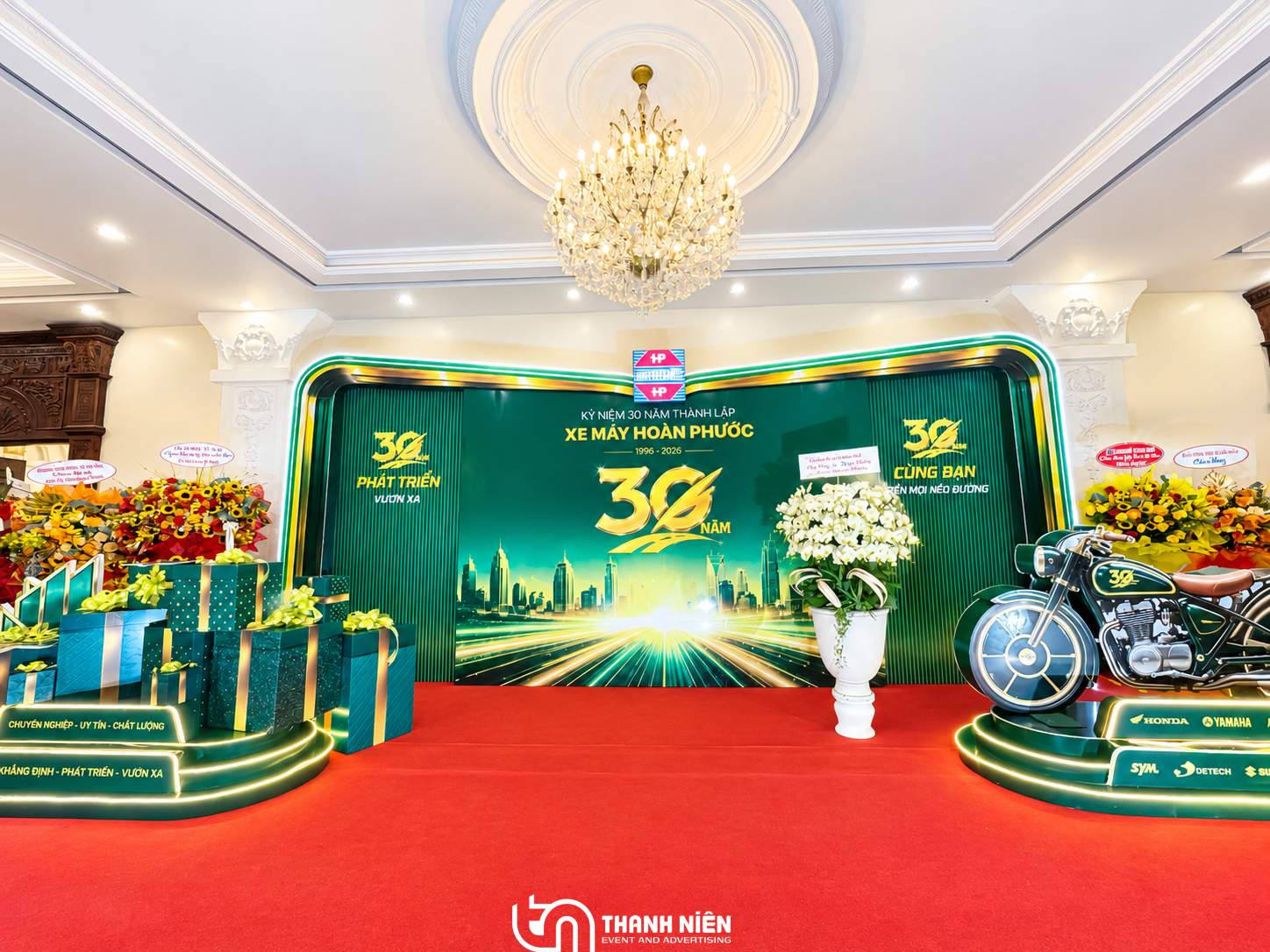Dự Án Tổ Chức Lễ Kỷ Niệm 30 Năm Xe Máy Hoàn Phước Khu vực Chụp hình Photobooth 3D & Trưng bày sản phẩm đẳng cấp